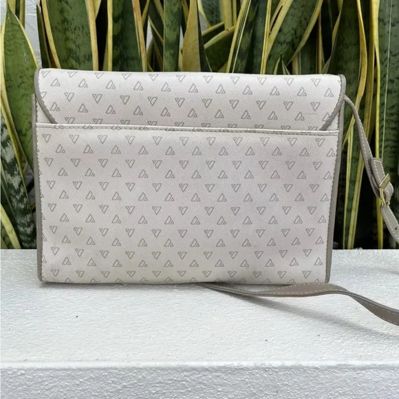Liz Claiborne Purse Cream Taupe Brown Triangle Logo Leather Bag Vintage 80s 1985